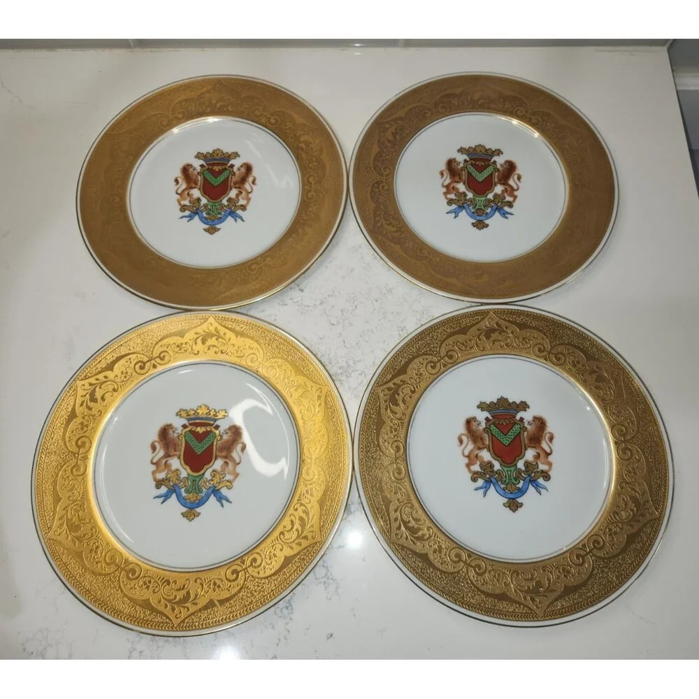 Set Of 4 Bohemia Czech Stouffer China Hand Painted Gold Lion Coat Of Arms Plates